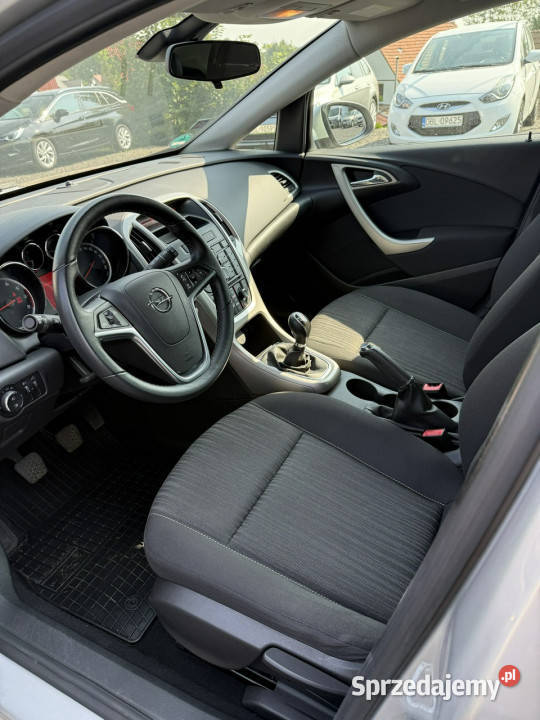 Opel Astra 14 benzyna ładna opłacona J 20092019 Bolesławiec