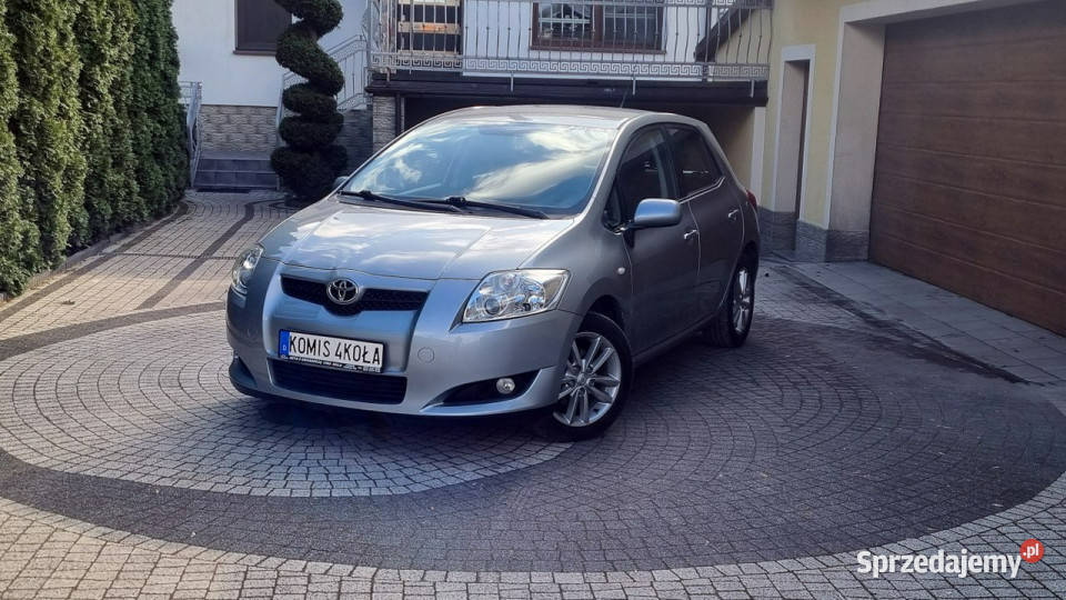 Toyota Auris LIFT 16 132 6 Bieg Climatron wspomaganie kierownicy Płońsk
