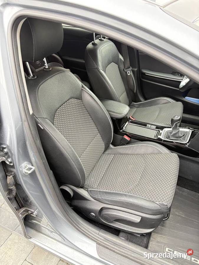 Kia Ceed 15 TGDI L Business Line Rok produkcji 2022 Siedlec