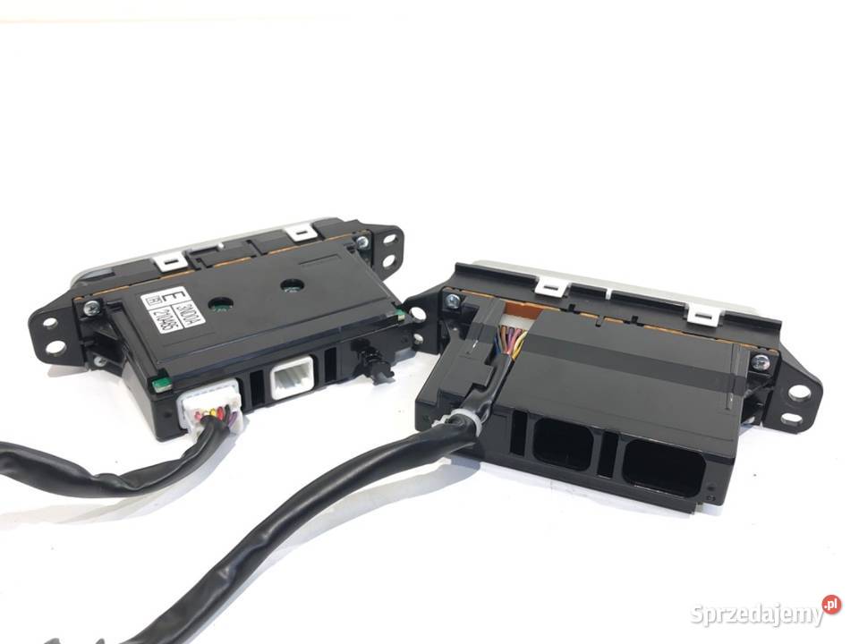 PANEL PRZEŁĄCZNIKI STEROWANIA RADIA NISSAN LEAF