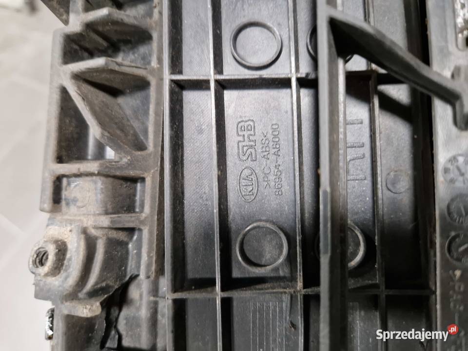 Atrapa grill Kia Optima IV hybryda 86954A8000 Złocieniec