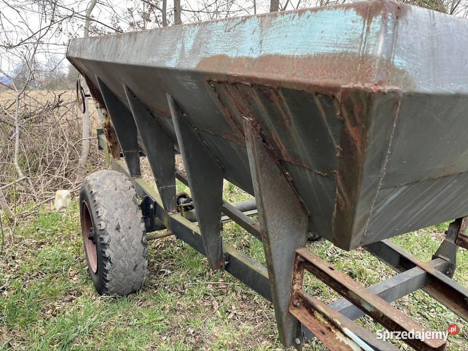 Rozsiewacz Piast RCW 3 nieuszkodzony Przyczepy rolnicze Pieszyce