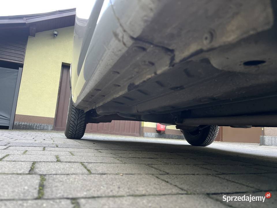Bezwypadwy garażowany w super stanie Oświęcim