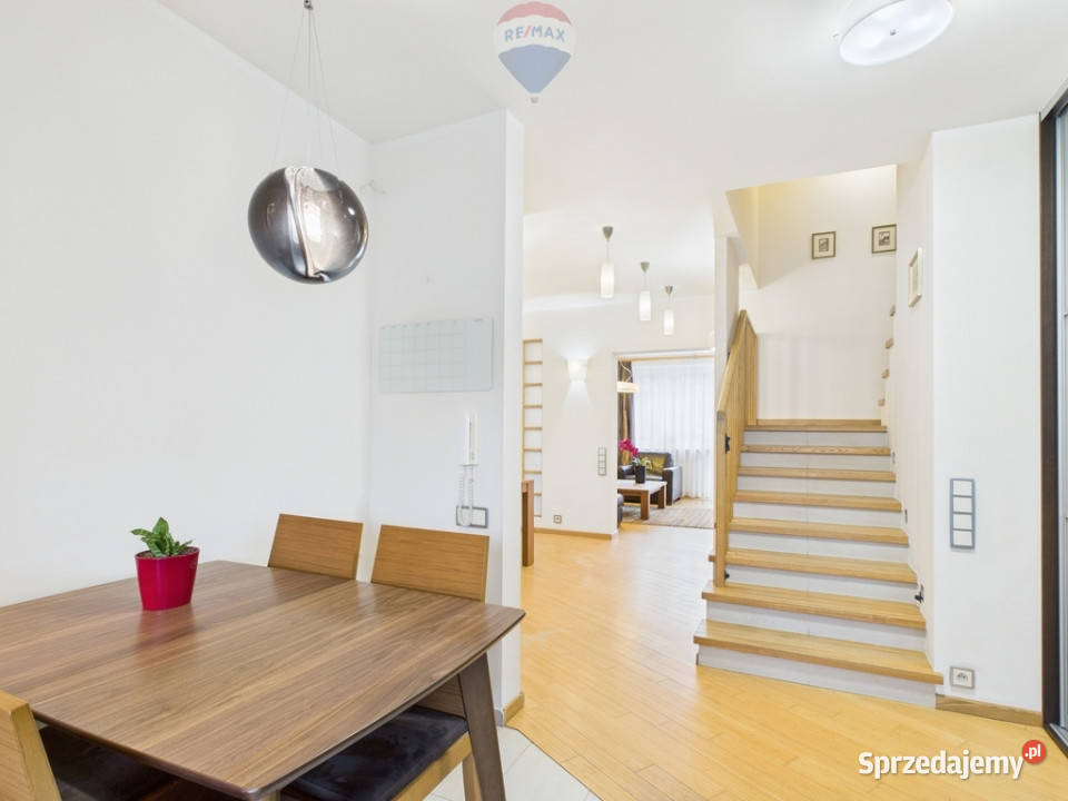 omfortowy dom w Raszynie Janki