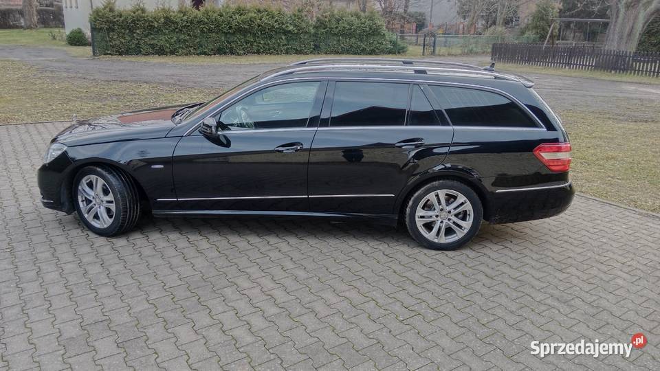 MERCEDES W212 18 BENZYNA 183 ELEGANCE Motoryzacja Złotoryja