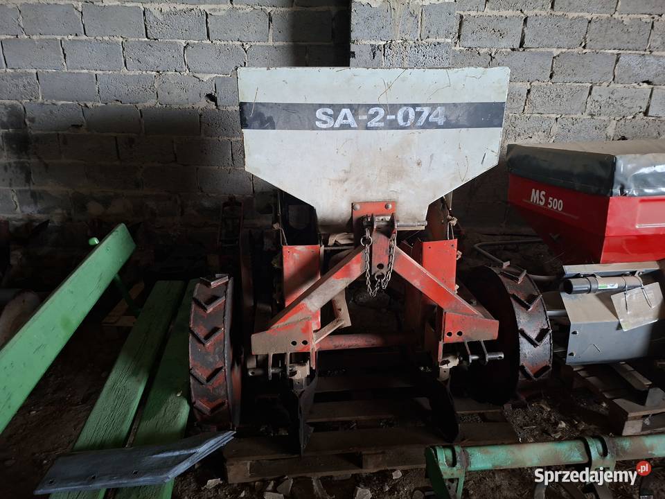 Sprzedam sadzarke nieuszkodzony Siewniki i sadzarki Rolnictwo Otola