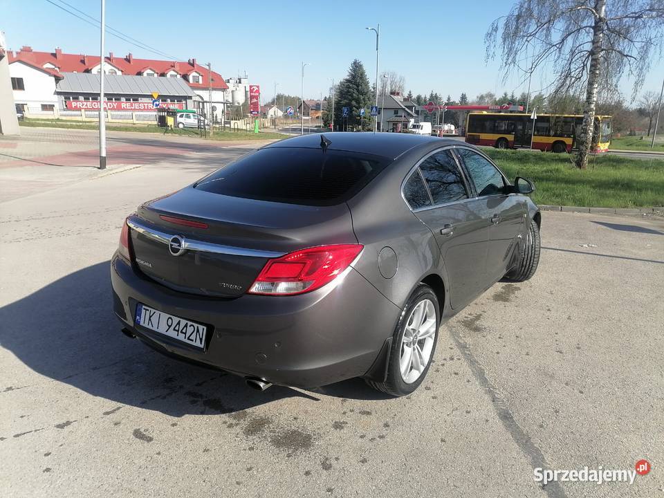 Opel insignia 20 turbo benzyna SportTour automatyczna Piotrkowice