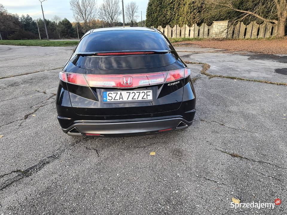 Honda Civic VIII 14 benzyna Mały przebieg Polska Zawiercie