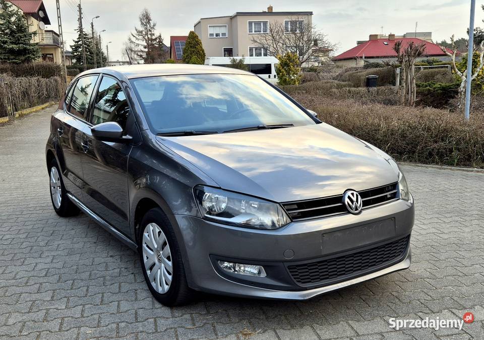 Volkswagen Polo 14 Benzyna 86 szary