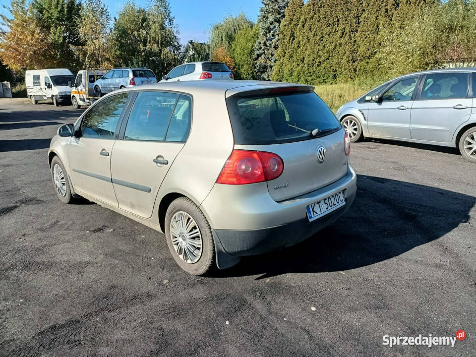 Volkswagen Golf Volkswagen Golf 5 14 04r V srebrny małopolskie Tarnów
