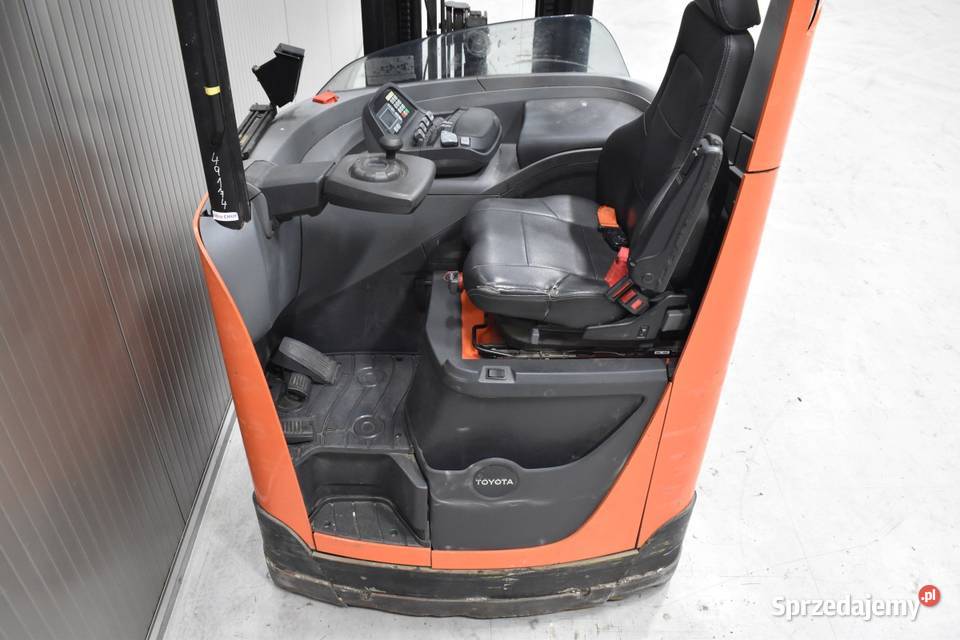 TOYOTA RRE 160 H 49174 elektryczny Czechy