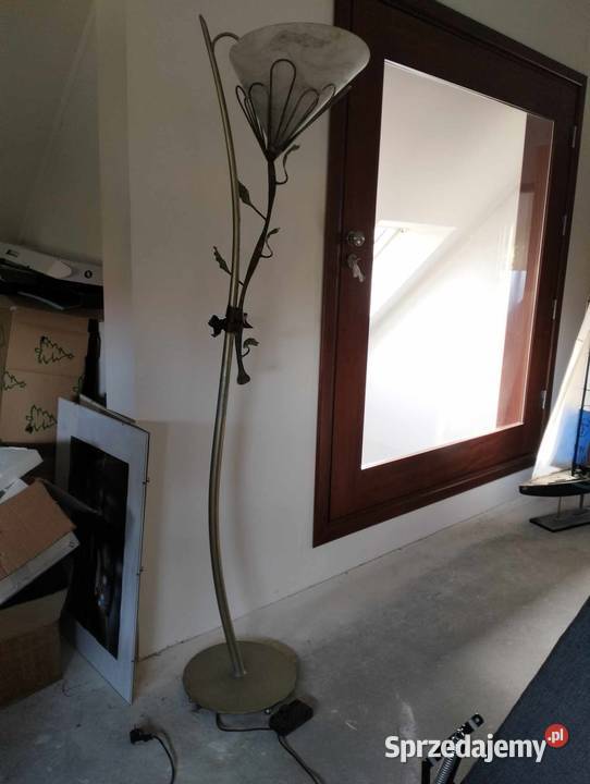 Lampa stojąca metalowa z motywem roślinnym Nagradowice sprzedam