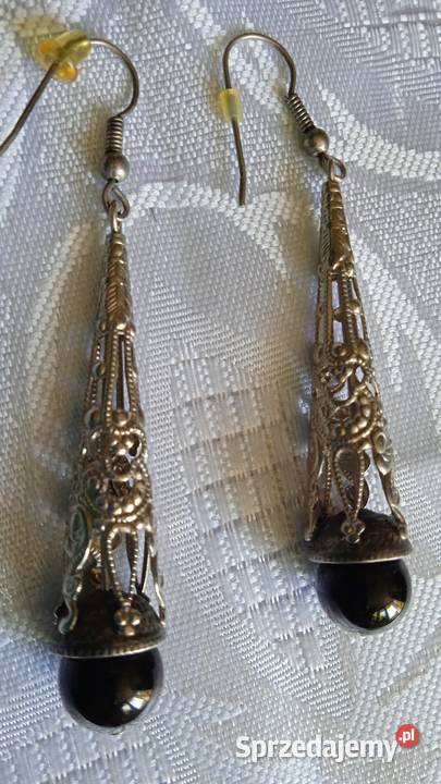 DŁUGIE STOŻKOWE KOLCZYKI SREBRZONE Z ONYKSEM Piła sprzedam