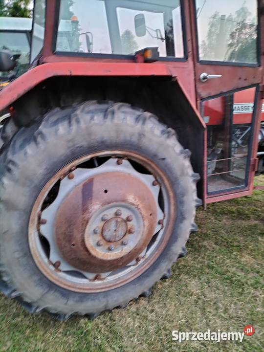 Sprzedam masy Ferguson MF 255 ciągnik jest w Pilzno sprzedam