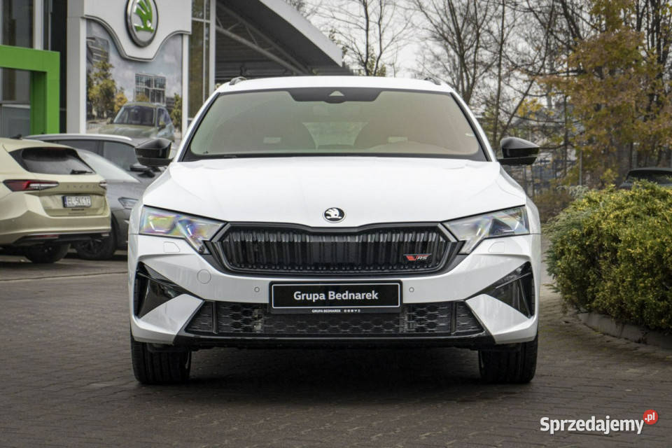 koda Octavia Combi RS 20 TSI 265 DSG Dostępna podgrzewane fotele Łódź