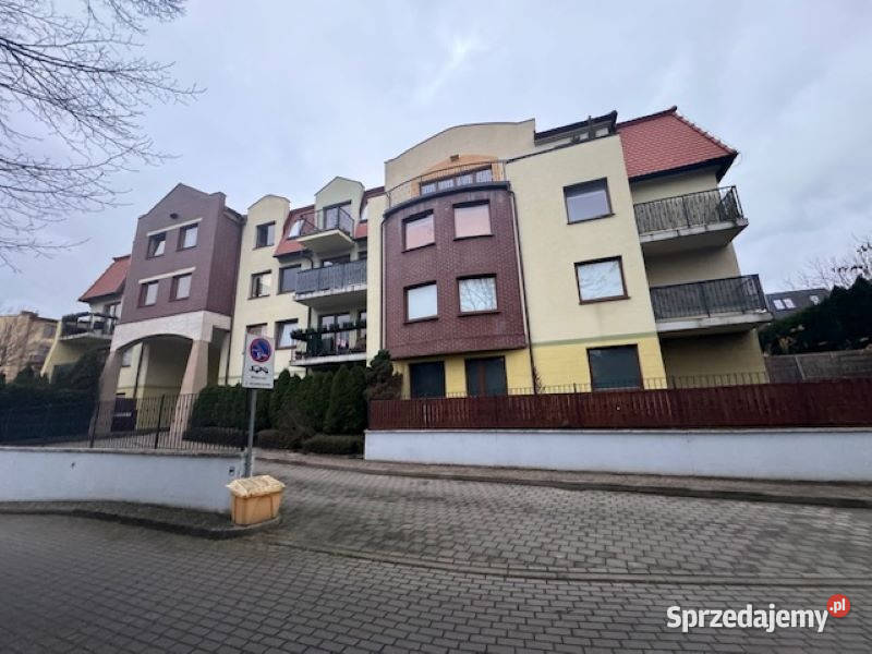 Syndyk sprzeda mieszkanie dwupoziomowe pomorskie