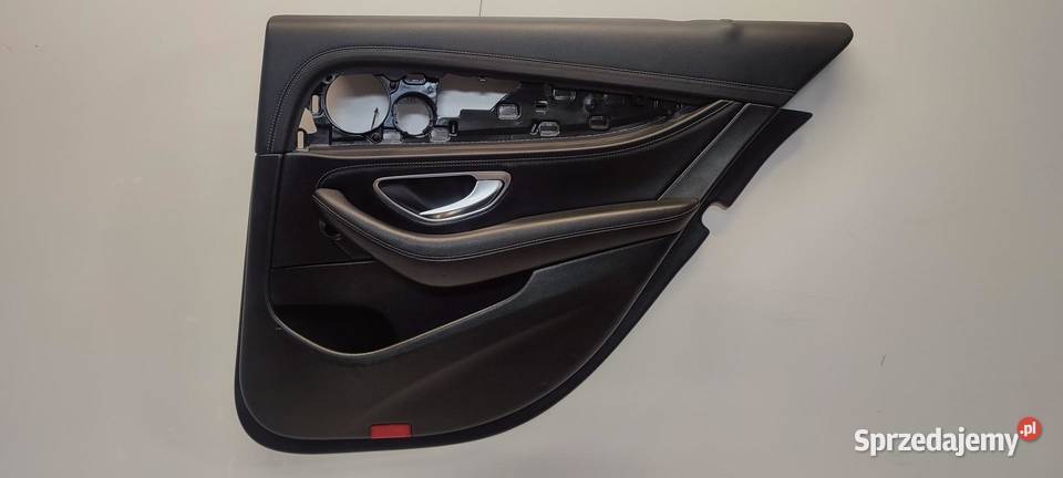 MERCEDES W213 BOCZEK DRZWI PRAWY TYŁ A2137307805
