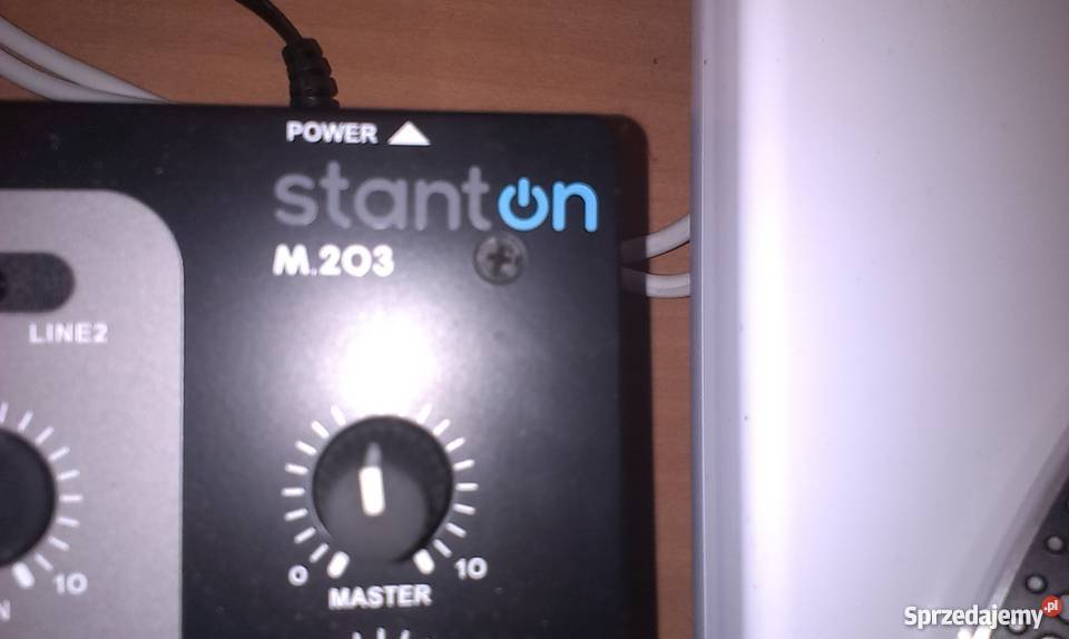 Sprzęt Djski 2GramofonyReloopmixer 2kanałowy Łoś