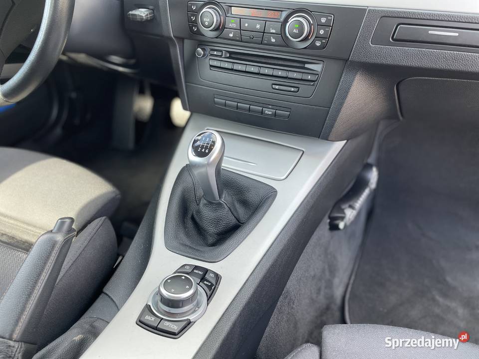 BMW E91 318d lift xenon navi