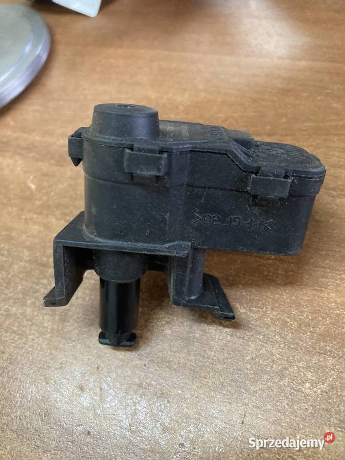 SIŁOWNIK KLAPKI WLEWU VW SKODA SEAT 7P0810773 osobowe wielkopolskie Rakoniewice