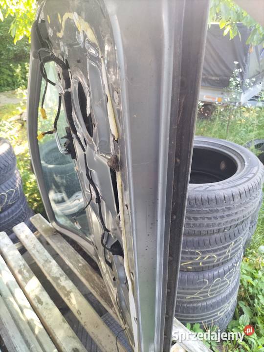 Alfa Romeo 147 3d Drzwi lewe angol części blacharskie Karoseria Nisko