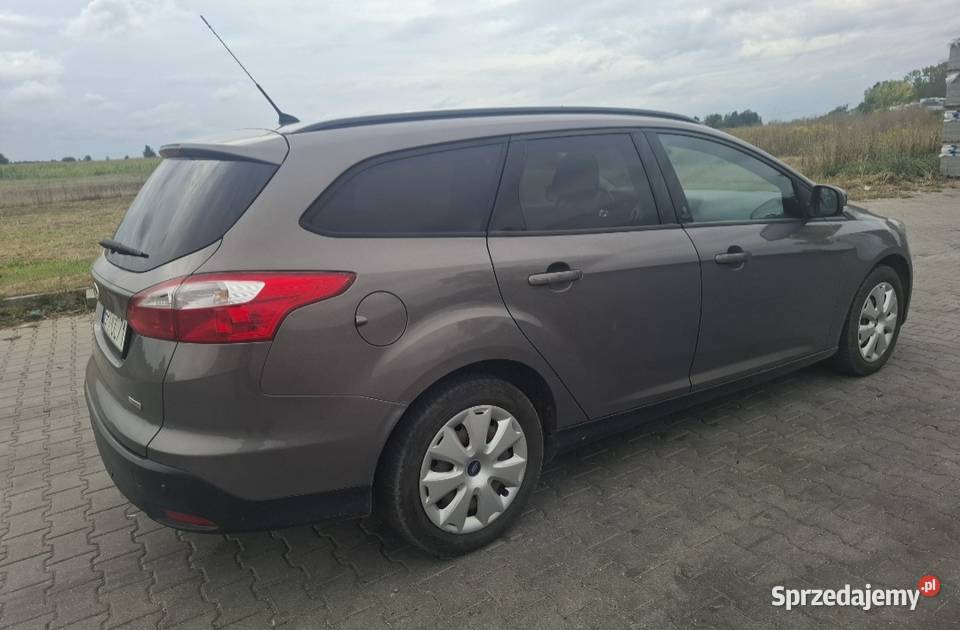 Ford Focus mk3 kombi 10 EB 125 nowy rozrząd INA podgrzewane fotele Focus Sochaczew