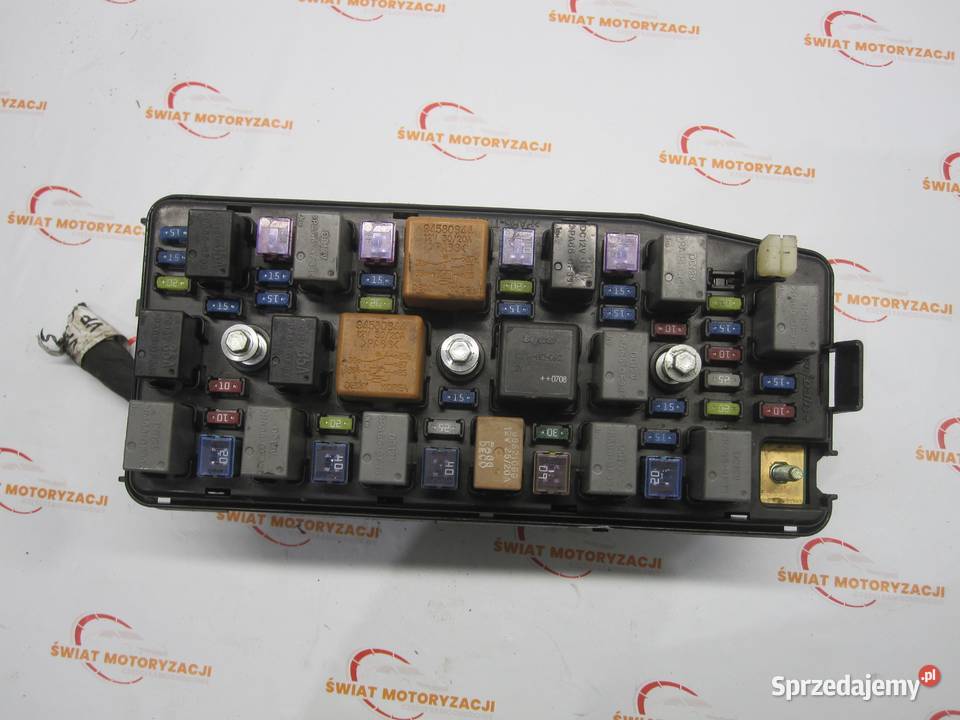 OPEL ANTARA 20 CDTI 07r skrzynka bezpieczników Kielce