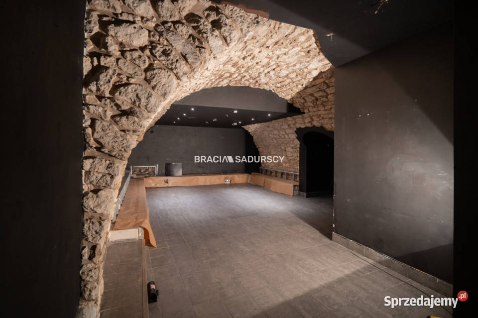 Lokal do sprzedania Kraków Wiślna 1935m2
