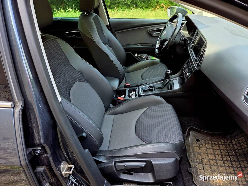 Sprzedam Seat Leon kombin 2019 r 15 TSI 131