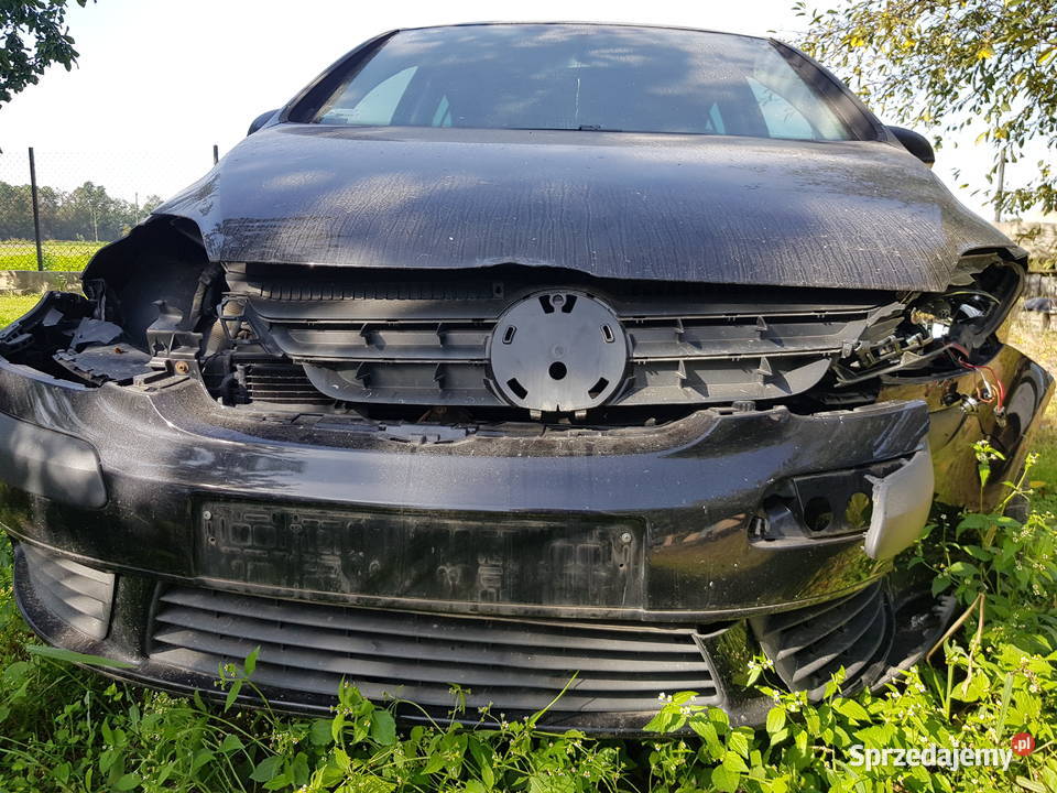 VW wypadku samochodowym Grodzisk Mazowiecki