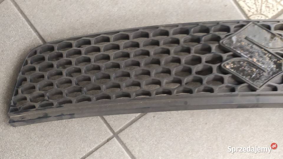 Suzuki swift 2009 2010 grill atrapa Wrocław