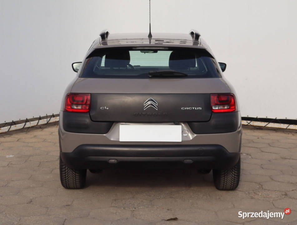 Citroen C4 Cactus 12 PureTech Rok produkcji 2015 Łódź