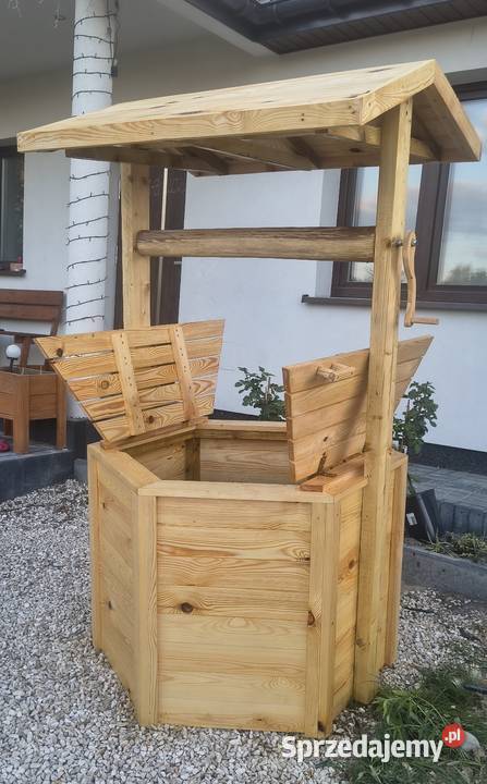 Studnia ozdobna Godów