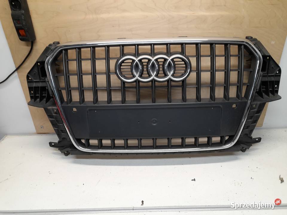 AUDI Q3 ATRAPA CHŁODNICY GRILL 8U0853653H