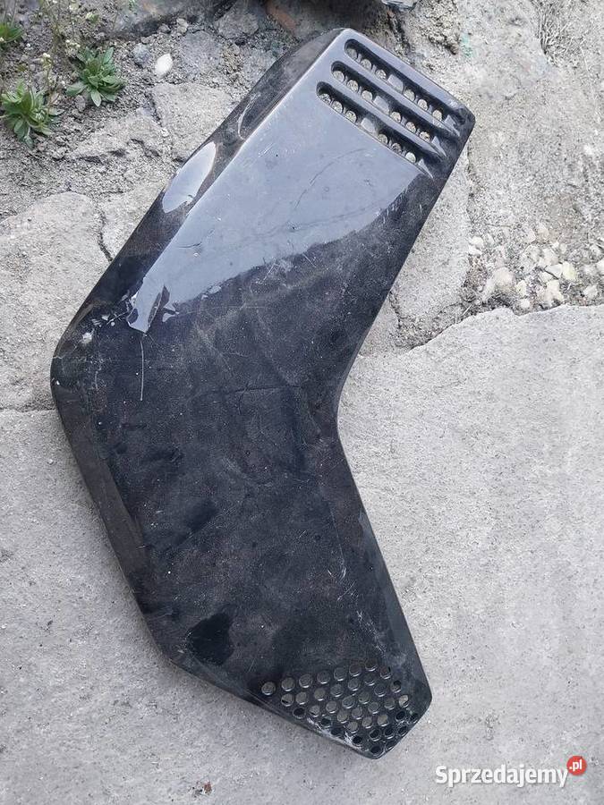 SUZUKI GS 650 G panel boczny osłona Szyby i owiewki Domaniów