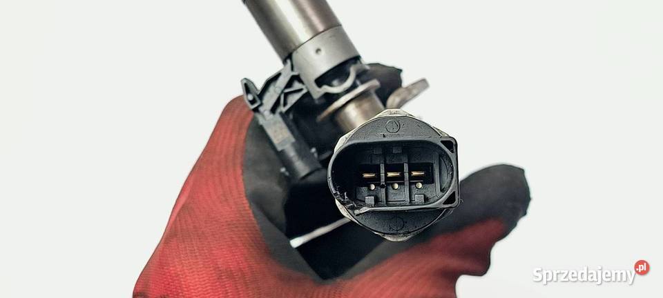 LISTWA WTRYSKOWA SEAT TOLEDO 04E133320D Motoryzacja Lipno