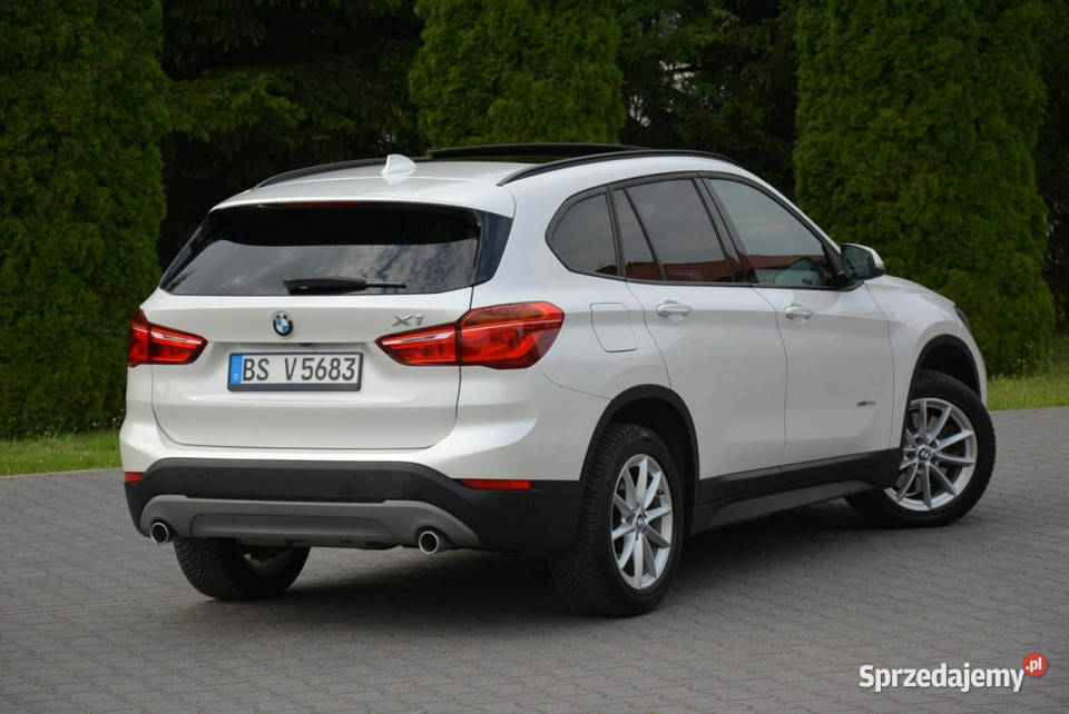BMW X1 XDrive Panorama Ledy Kamera Navi asystent pasa ruchu Ostrów Mazowiecka sprzedam