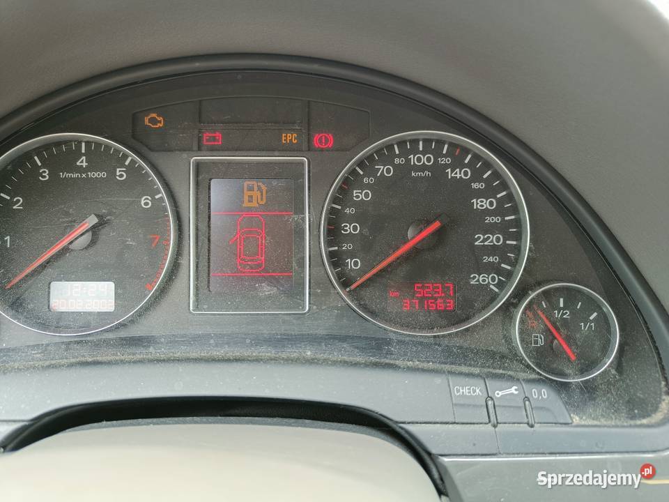 Audi A4 B6 Sedan 2002 LPG PDC Hak elektryczne lusterka Tyczyn