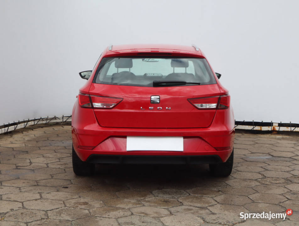 Seat Leon 16 TDI relingi dachowe Leon