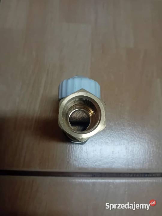 Zawór grzejnikowy prosty Heimeier nowe 37 Sztuk