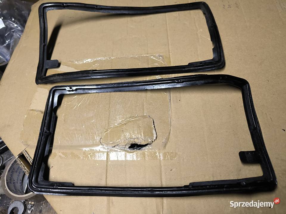 Fiat 125p lampy tylne ramka podstawa guma Stalowa Wola sprzedam