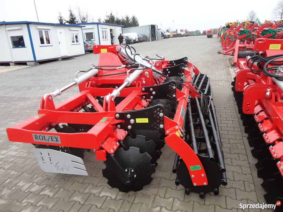 Brona talerzowa uprawowościerniskowa Taurus 25m Kozenin