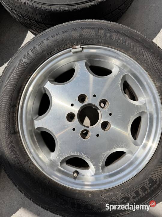Felgi aluminiowe Mercedes W124 15 7J ET37 8LOCH Stryków
