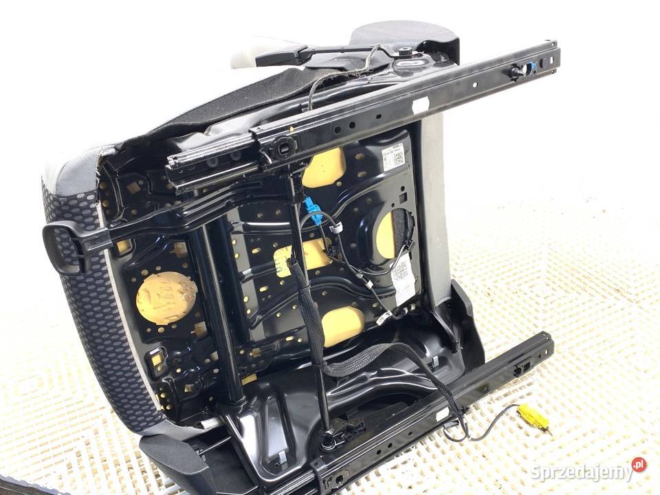 FOTEL PRAWY PRZÓD VW TIGUAN SUV 0718 SIEDZENIE