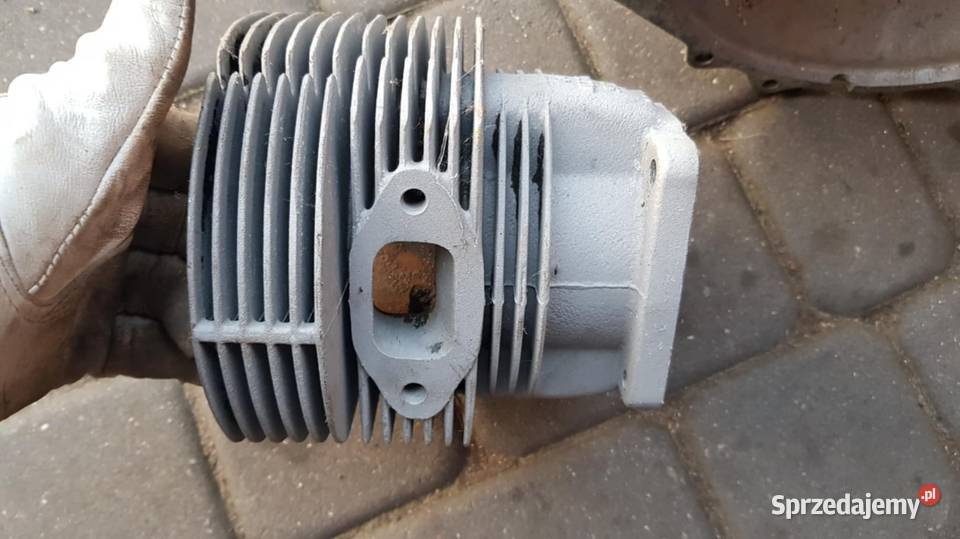 Cylinder plus glowica Trabant łódzkie Opoczno sprzedam