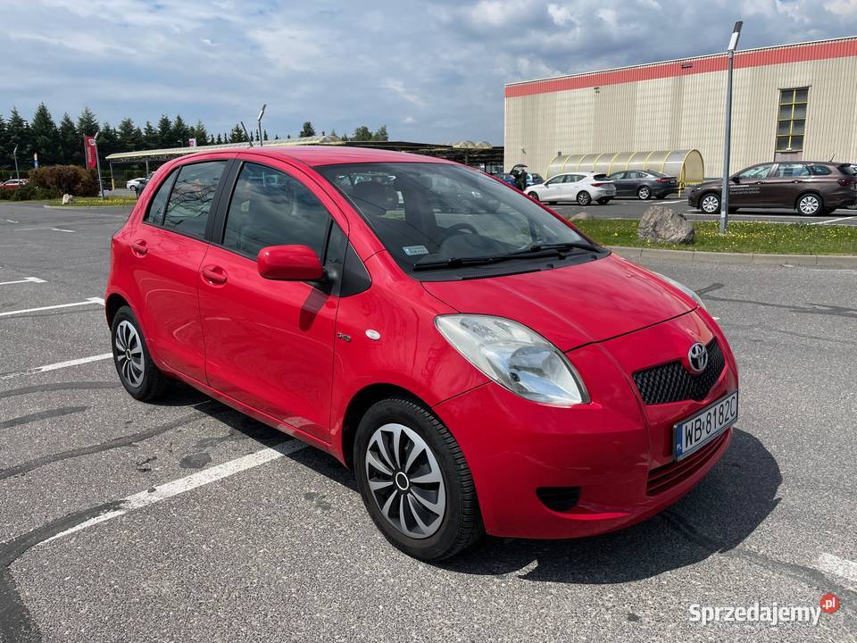 Toyota Yaris Salon Klimatyzacja Zadbana Niski