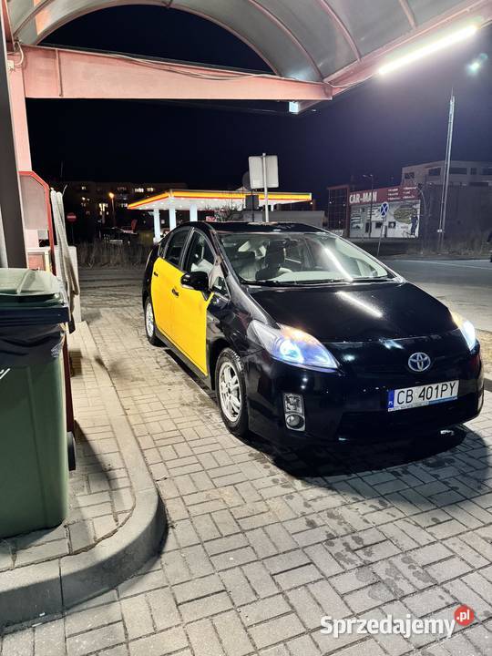 syndyk sprzeda Toyotę Prius 18 P EE LPG Bydgoszcz sprzedam