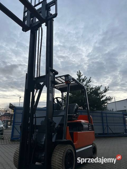 Wózek widłowy Toyota 7FBMF30