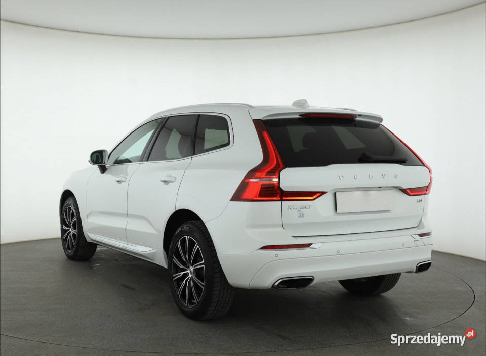 Volvo XC60 B4 światła przeciwmgielne Piaseczno