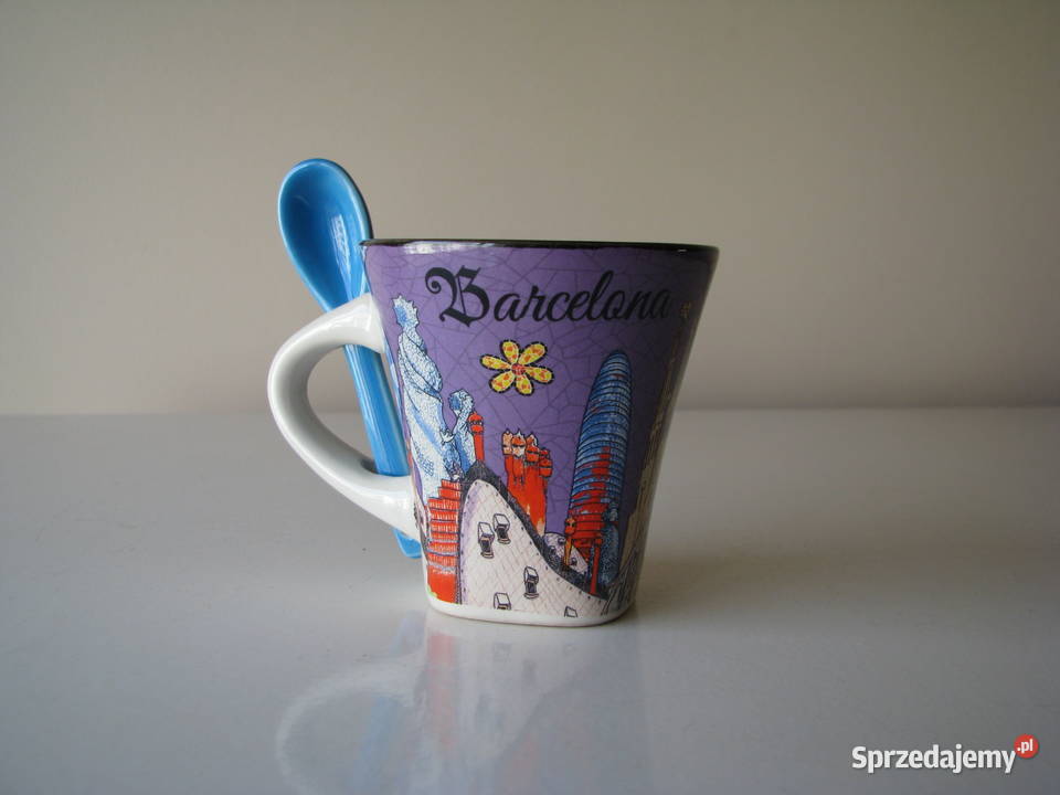 Ceramiczny kubek z łyżeczką Barcelona kolekcja Kubki sprzedam